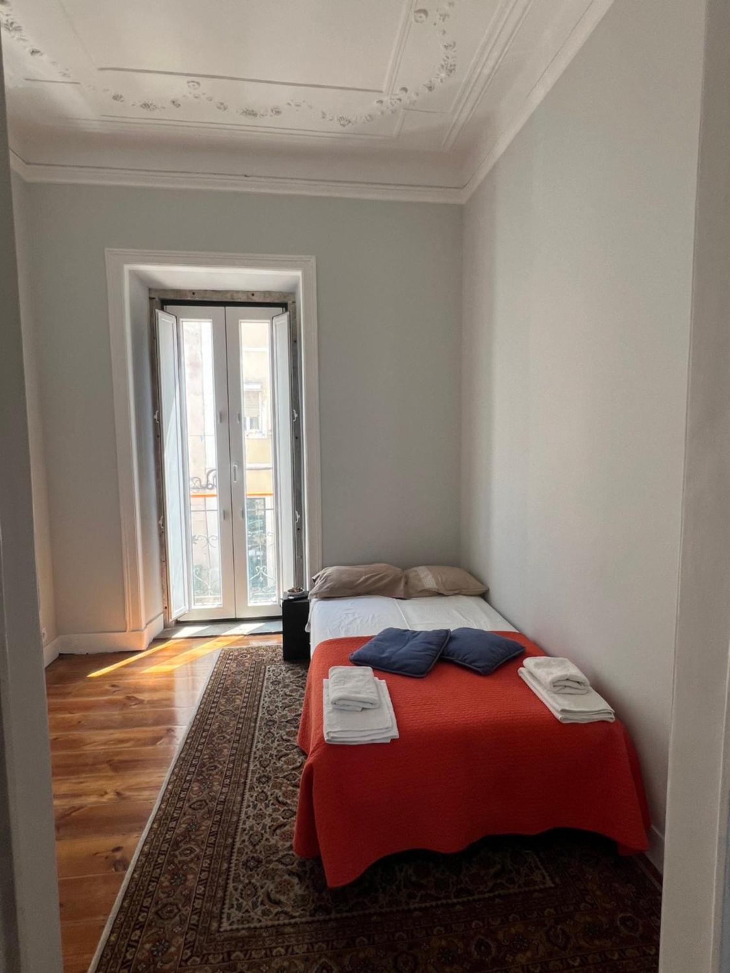 Angels Homes N.27 1ºandar, Bairro Tipico, Centro Cidade Lisbon Luaran gambar